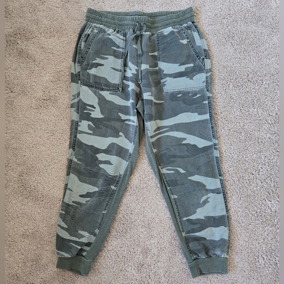 Splendid Boardwalk Jogger Camo Print  Linen Blend Olive Green size Large - Picture 6 of 16